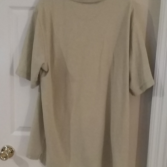 Men's collar shirt - Picture 2 of 4